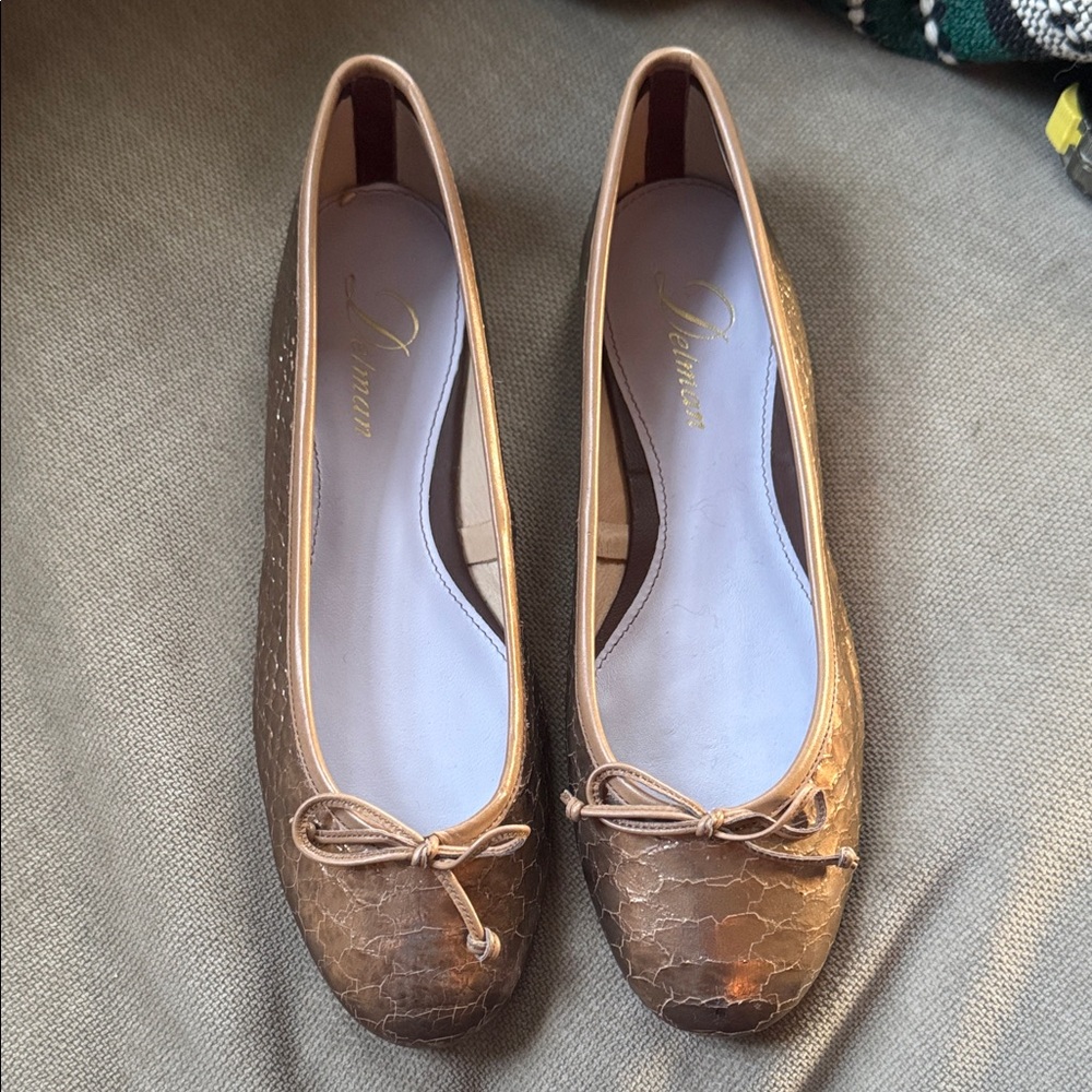 NWOB Delman snakeskin Metallic bronze Ballet Flats